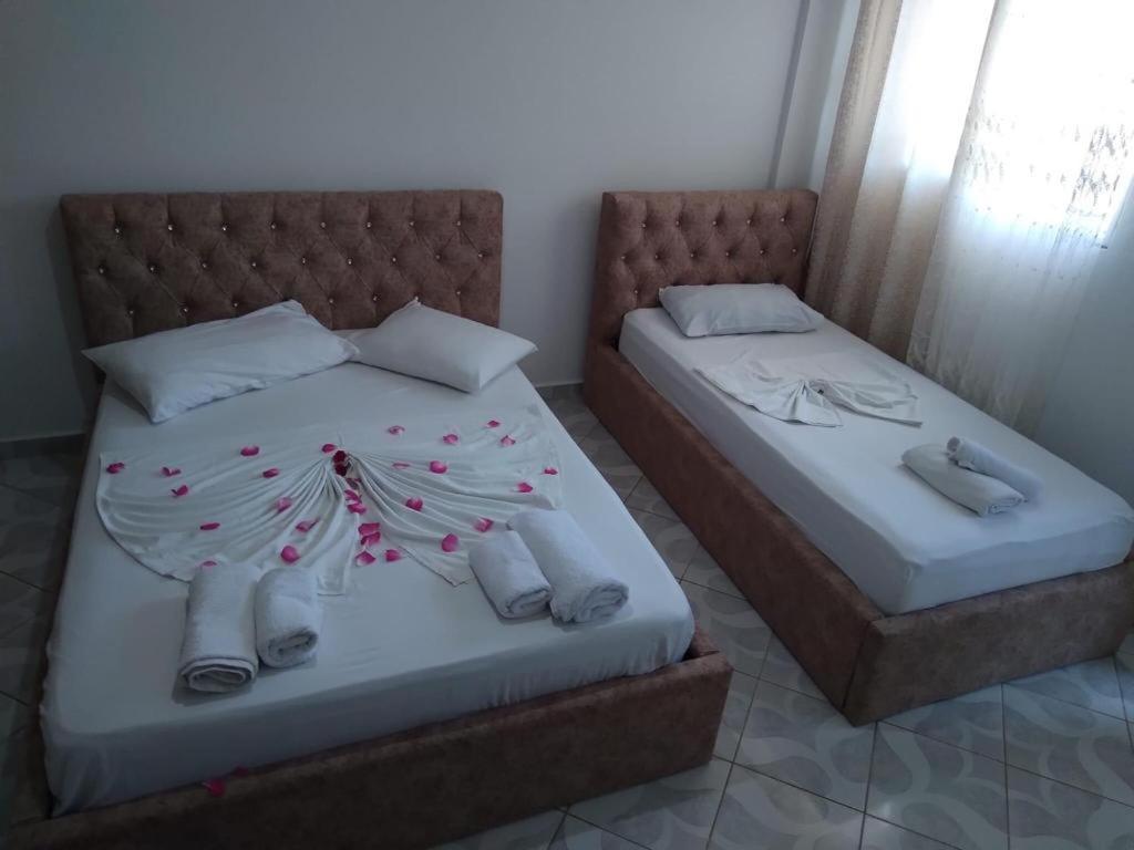 Vila Anxhela Apartman Ksamil Kültér fotó