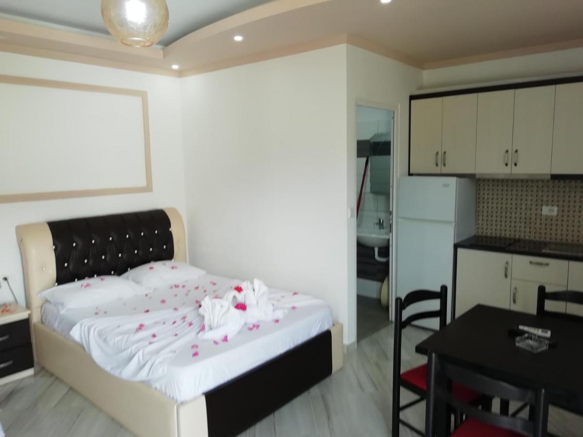 Vila Anxhela Apartman Ksamil Kültér fotó